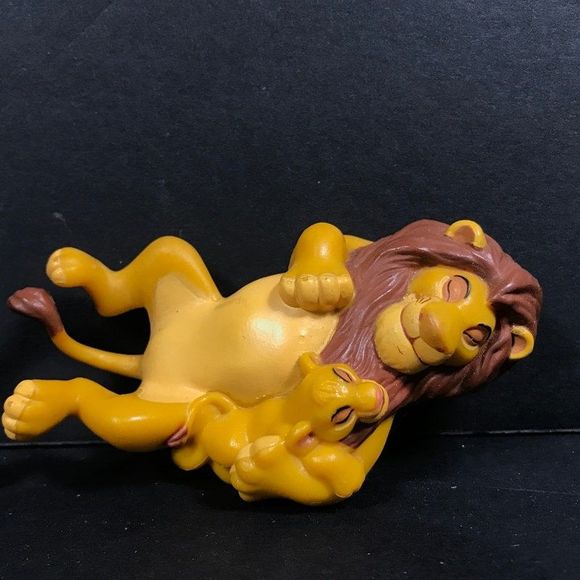 Disney Lion King cake topper Mufasa baby Simba plastic pvc toy collectible - Picture 2 of 10